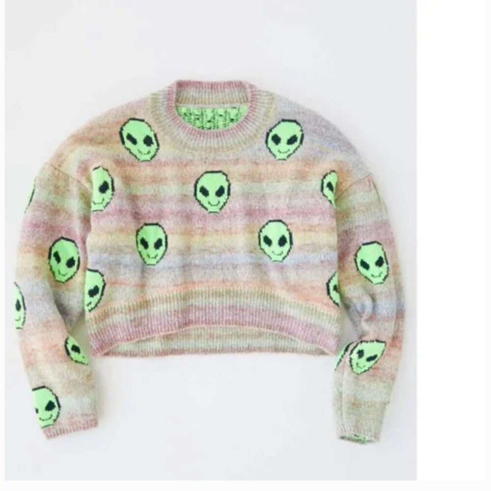 ⭐️ NWT Alien Hippie Hipster Space Modern Chic Glam Trendy Crop Sweater Pullover